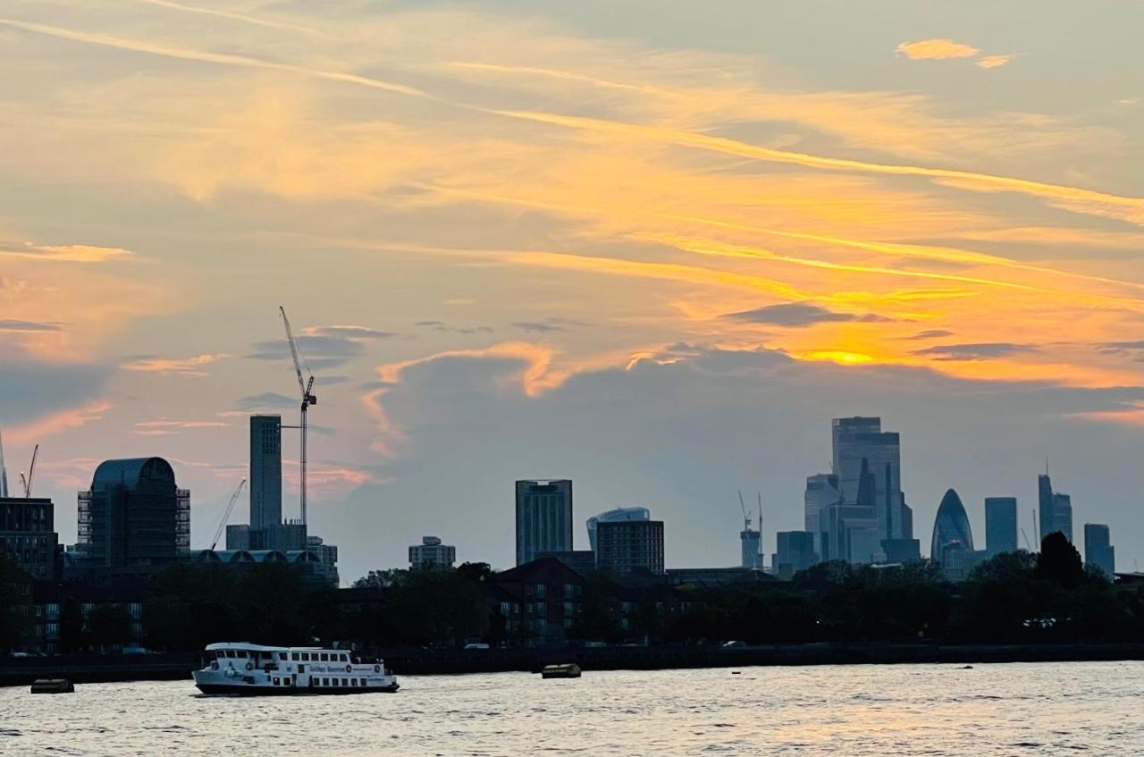 Riverside Premium Double Room Garden View E14 London Kültér fotó